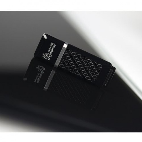 32Gb Smartbuy Quartz Black (SB32GBQZ-K)